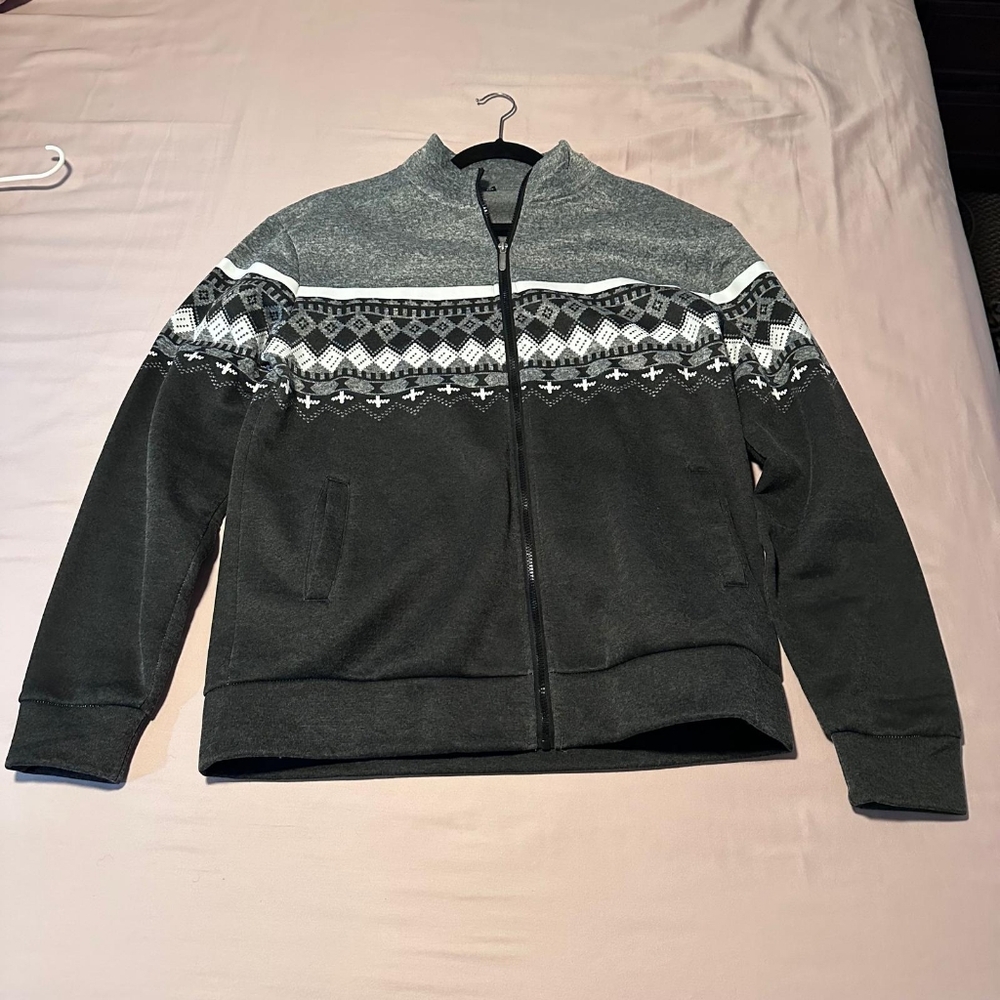 Long sleeve with zipper